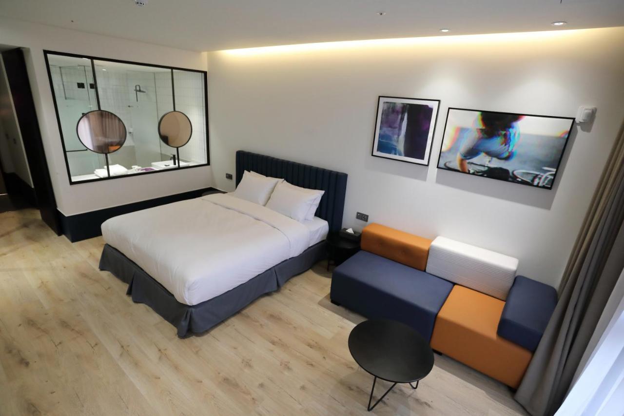 Orchid Hotel Wonju Bagian luar foto