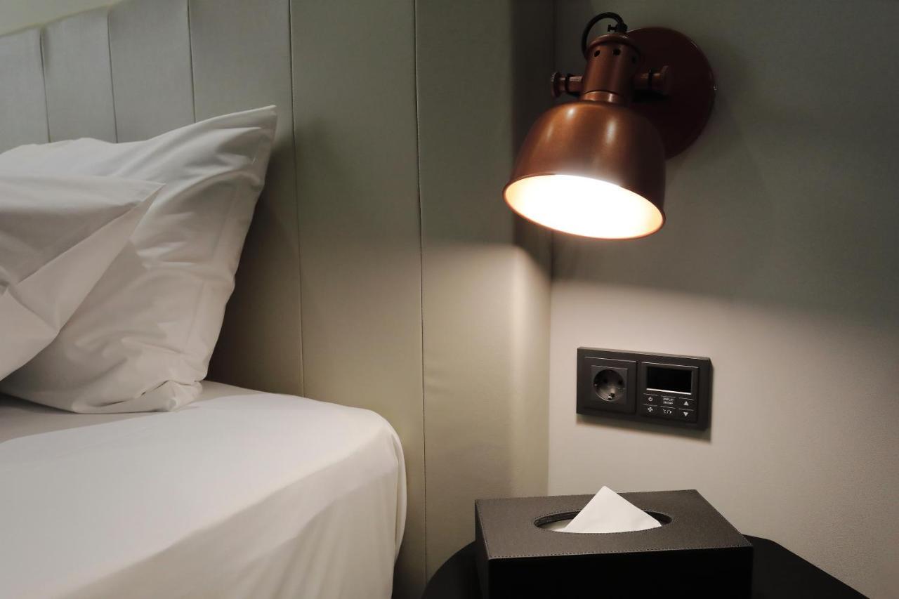 Orchid Hotel Wonju Bagian luar foto