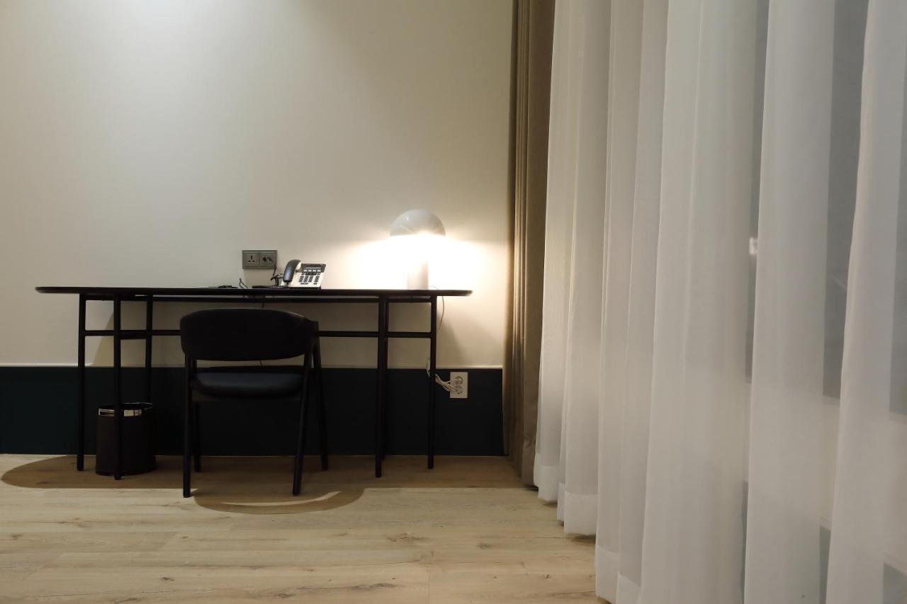 Orchid Hotel Wonju Bagian luar foto