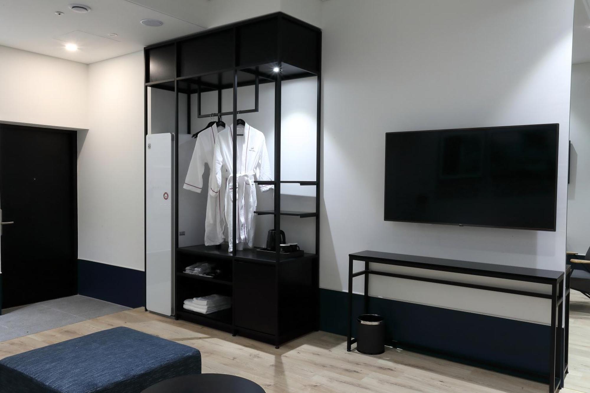 Orchid Hotel Wonju Bagian luar foto
